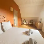 Maison Mila Avec Jacuzzi Proche Sarlat Дом отдыха