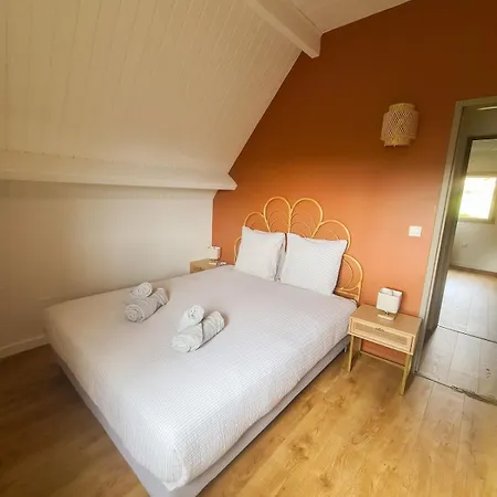 Maison Mila Avec Jacuzzi Proche Sarlat Ferienhaus