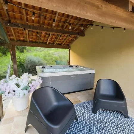 Ferienhaus Maison Mila Avec Jacuzzi Proche Sarlat Vitrac (Dordogne)