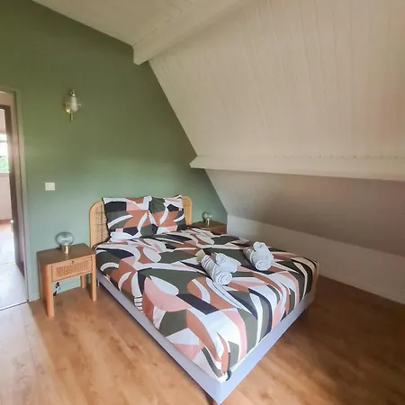 Maison Mila Avec Jacuzzi Proche Sarlat Ferienhaus